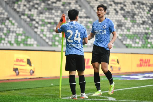 开云下载-【中超】单欢欢2球却无用 大连人4比1仍需踢附加赛